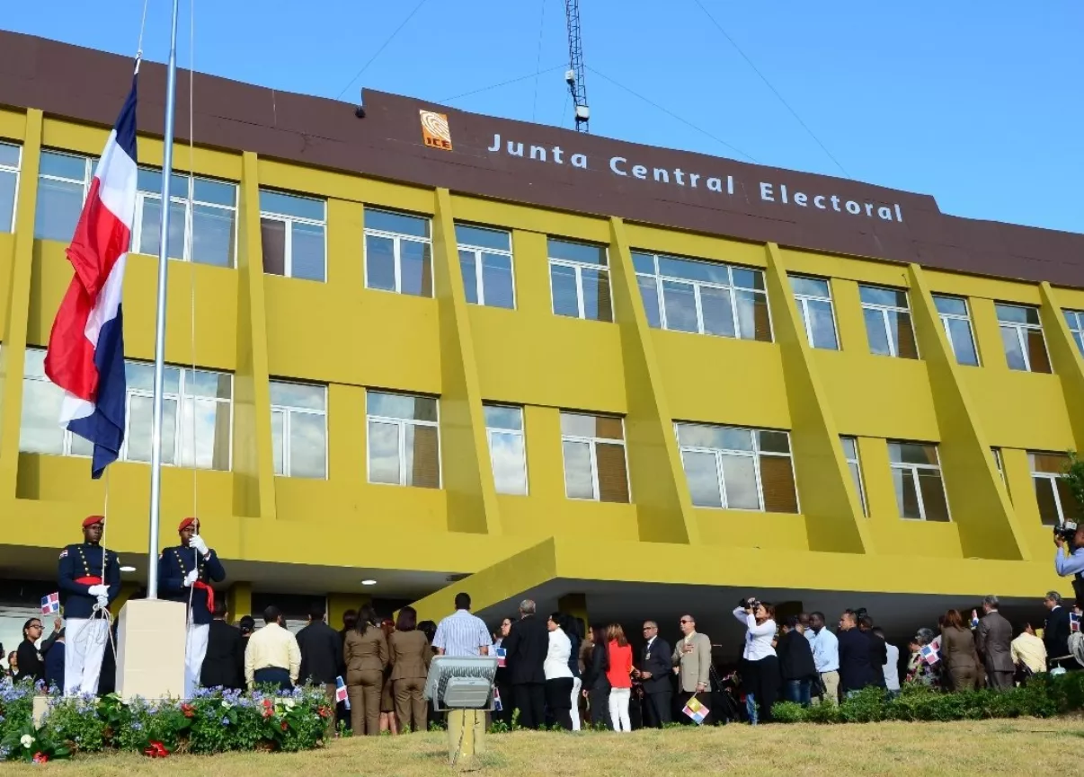 16_Nacionales_03_1,p02