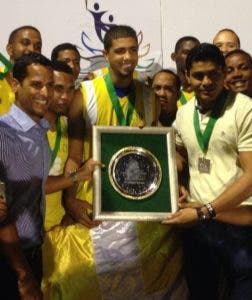 Universidad Católica campeón en voleibol