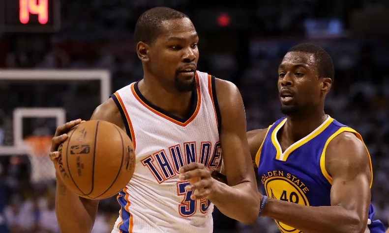 Kevin Durant  admite que piensa en su agencia libre