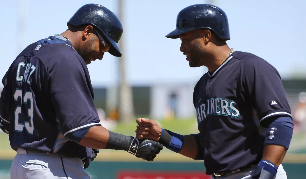 Robinson Canó y   Nelson Cruz rinden como los Marineros esperaban