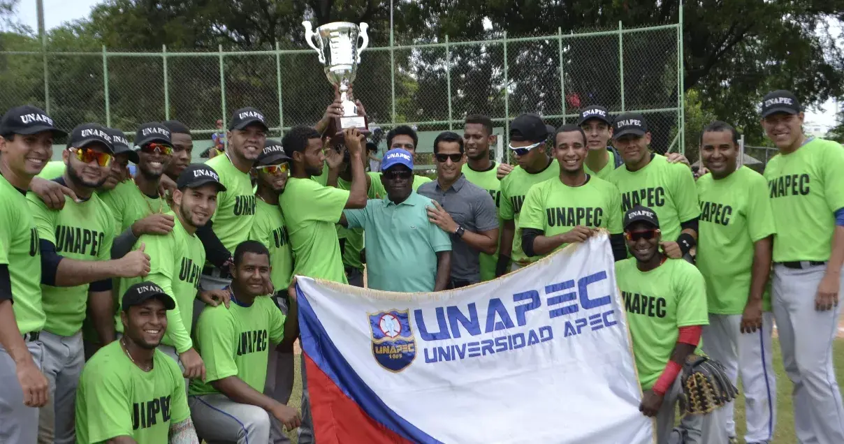 Unapec gana torneo béisbol universitario