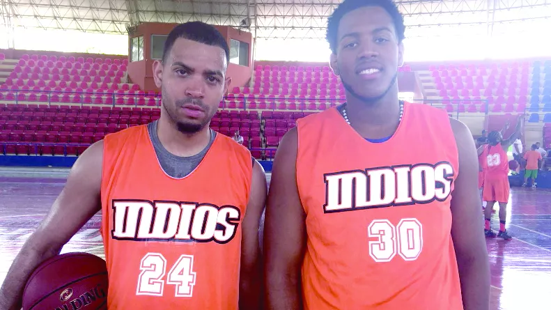 Indios SFM reciben jugadores