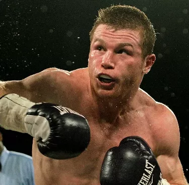 Saúl “Canelo” Álvarez sufre su peor derrota