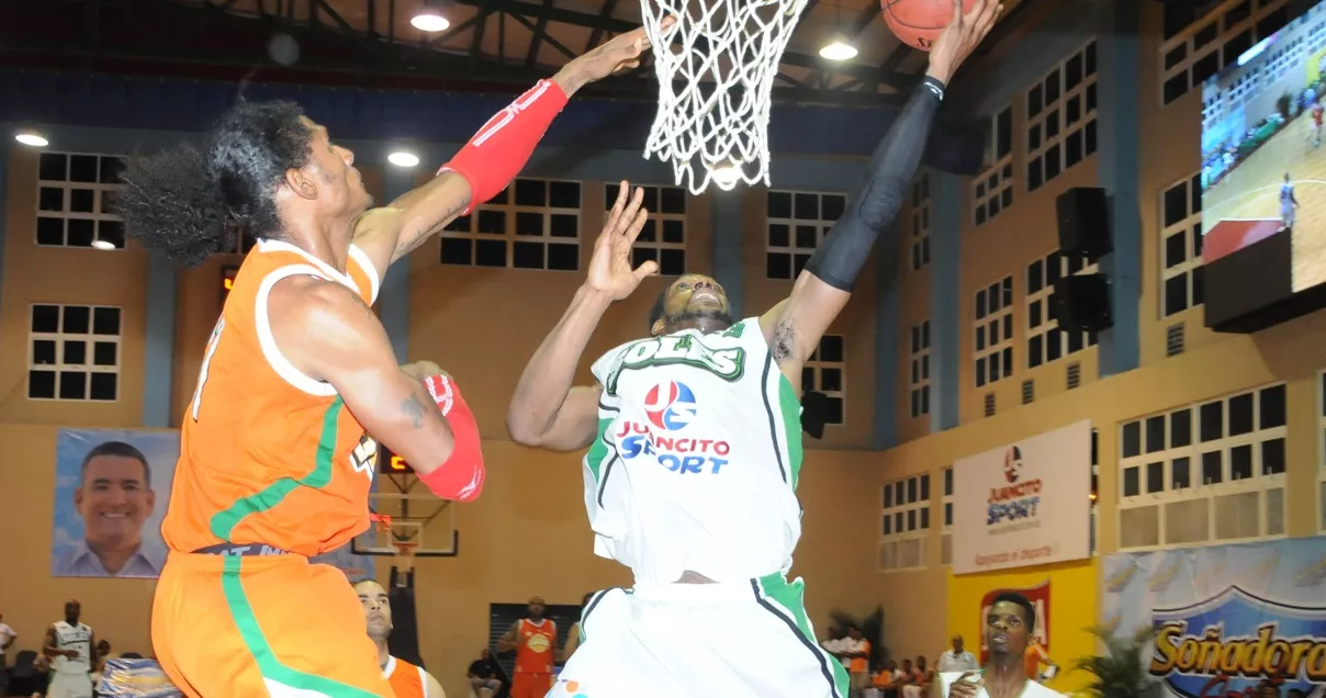 Soles Vs. Cañeros en  apertura torneo LNB