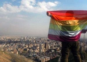 ¿Cuál es el origen de la bandera de arcoíris, símbolo de la comunidad LGBT?