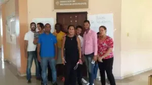 Empleados de Bienestar Estudiantil de la UASD en huelga