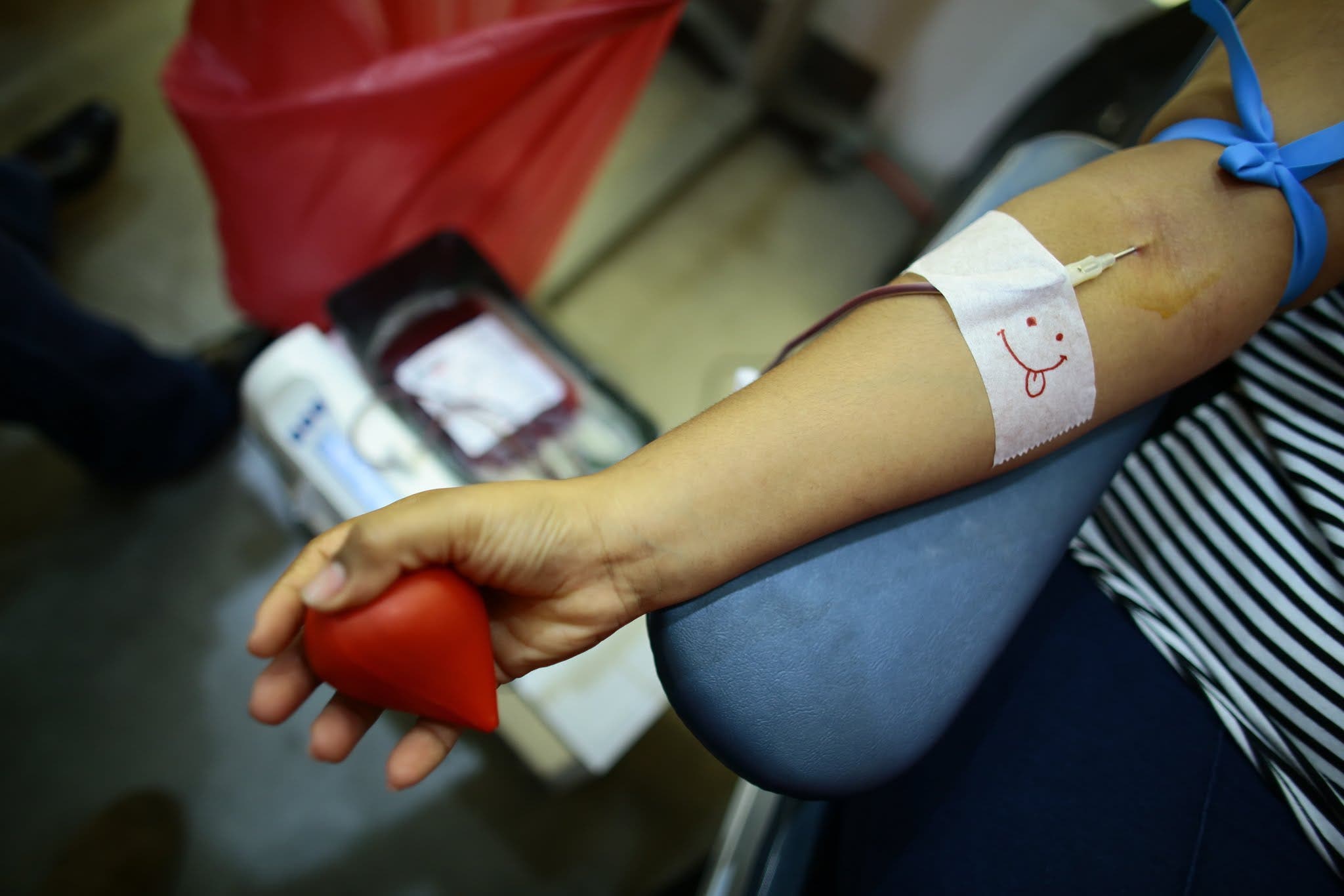 Cruz Roja celebra su día mundial con baja cultura donación de sangre en el país