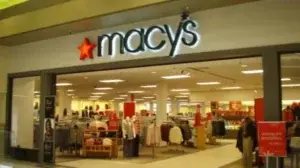 Empleados de Macy’s amenazan con irse a huelga