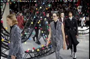 Dior presentó en París a un hombre recio con códigos punk y new wave