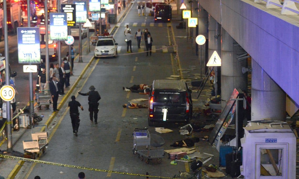 Se eleva a 45 el número de muertos en el atentado suicida en Estambul