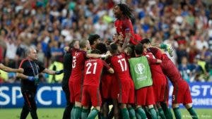 Portugal logra su primer título y es el décimo campeón de Eurocopa 2016