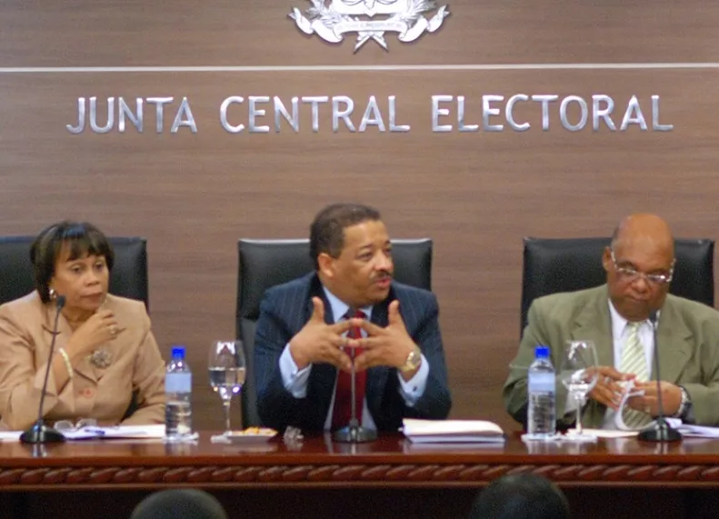 12_Nacionales_05-2,p01