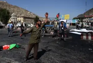 EEUU condena el “cobarde” ataque suicida contra manifestantes en Kabul