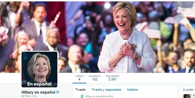 Hillary Clinton abre cuenta de Twitter en español