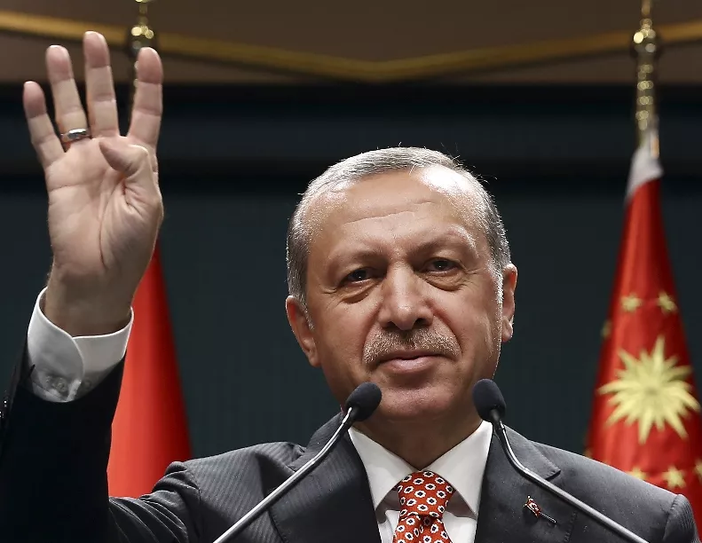 Erdogan muestra fuerza a aliados