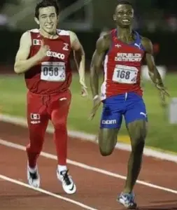 Dominicano Luis Charles a semifinales en 400 metros planos