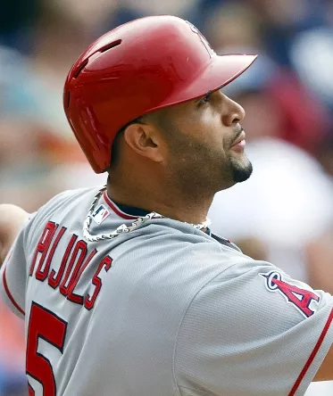 Albert Pujols logra marca histórica al pegar dos jonrones y García lo imita