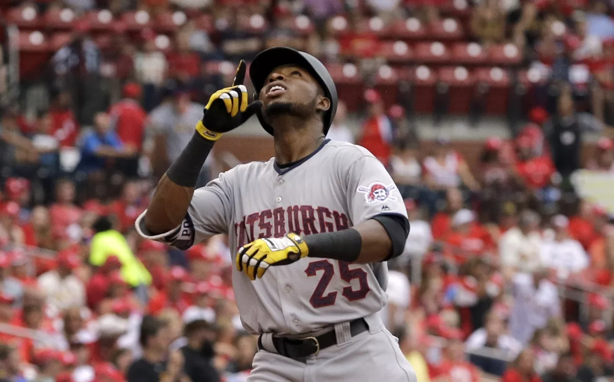 Gregory Polanco batea dos jonrones y empuja 3