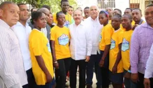 Danilo Medina inicia el Festival Deportivo