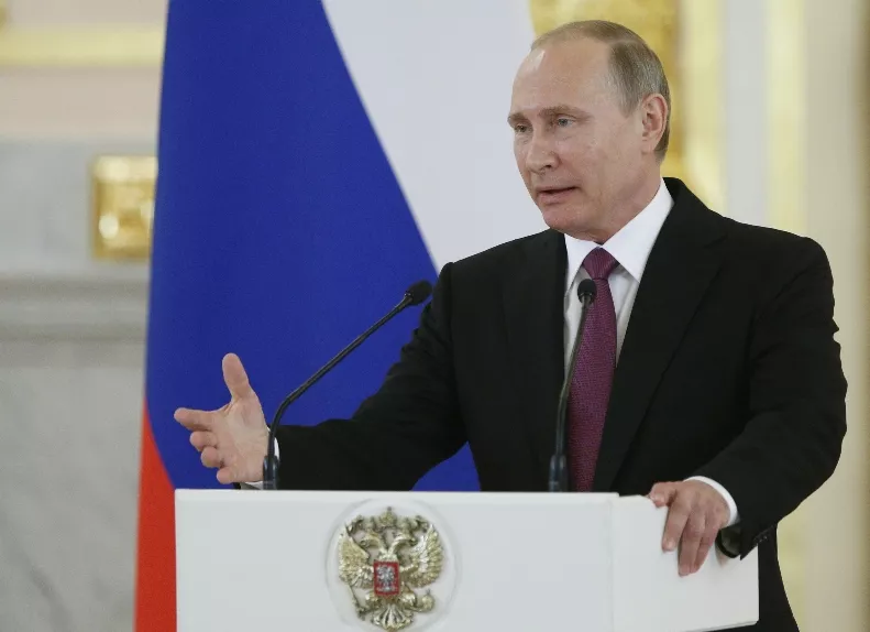 Vladimir Putin se queja por sanción a atletas