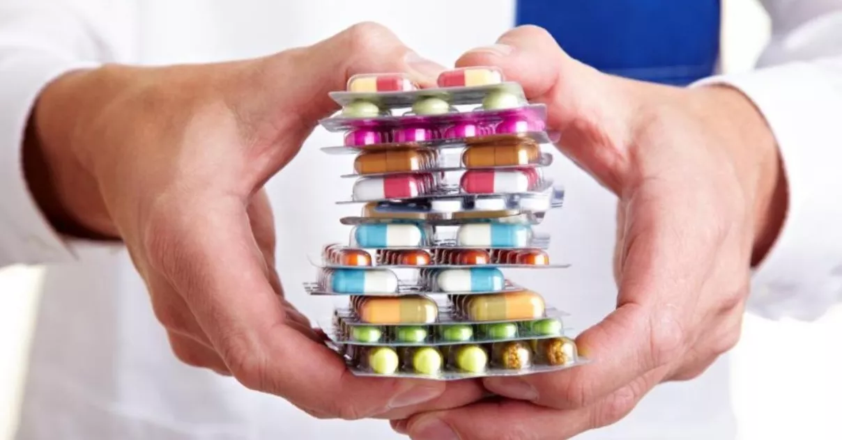 8_Nacionales_25_1,p01