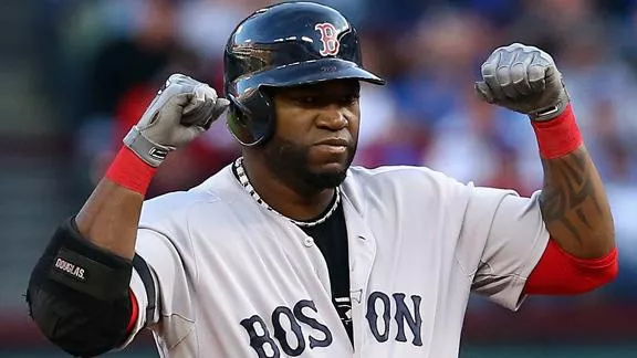 Ortiz vuelve a hacer historia; Martínez y Cabrera pegan dos jonrones