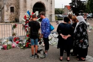 Francia identifica a segundo atacante de iglesia por su ADN