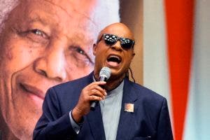 La ONU recuerda el legado de Nelson Mandela de la mano de Stevie Wonder