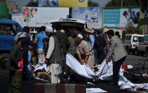 Al menos 61 muertos y 200 heridos en atentado en Kabul