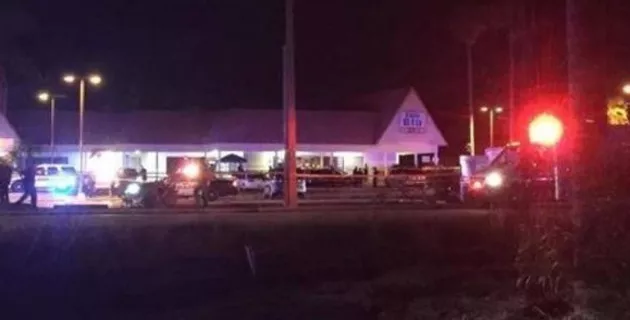 Al menos dos muertos y 17 heridos en tiroteo en un bar en Florida