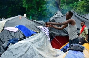 Haitianos y africanos, atrapados en Costa Rica en su intento por alcanzar EEUU