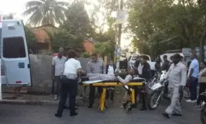 Presuntos atracadores hieren agente de la Policía en Santo Domingo Este