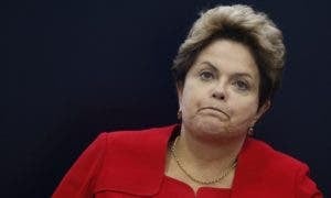 La guerrera Dilma Rousseff cae de pie