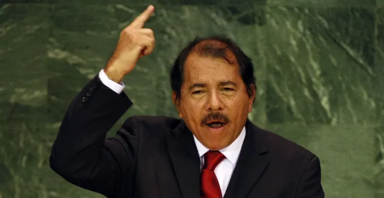 Presidente nicaragüense Daniel Ortega inscribe candidatura