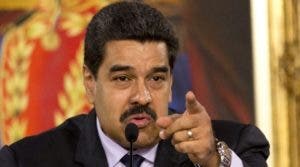 Maduro dice que la oposición prepara acciones violentas con el apoyo de EEUU