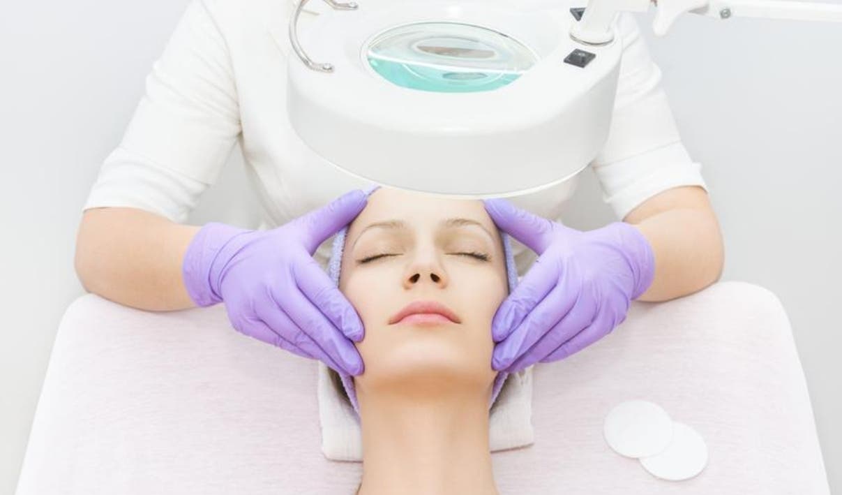 Limpieza facial debe hacerse regularmente