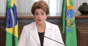 Rousseff llevará su defensa al Senado