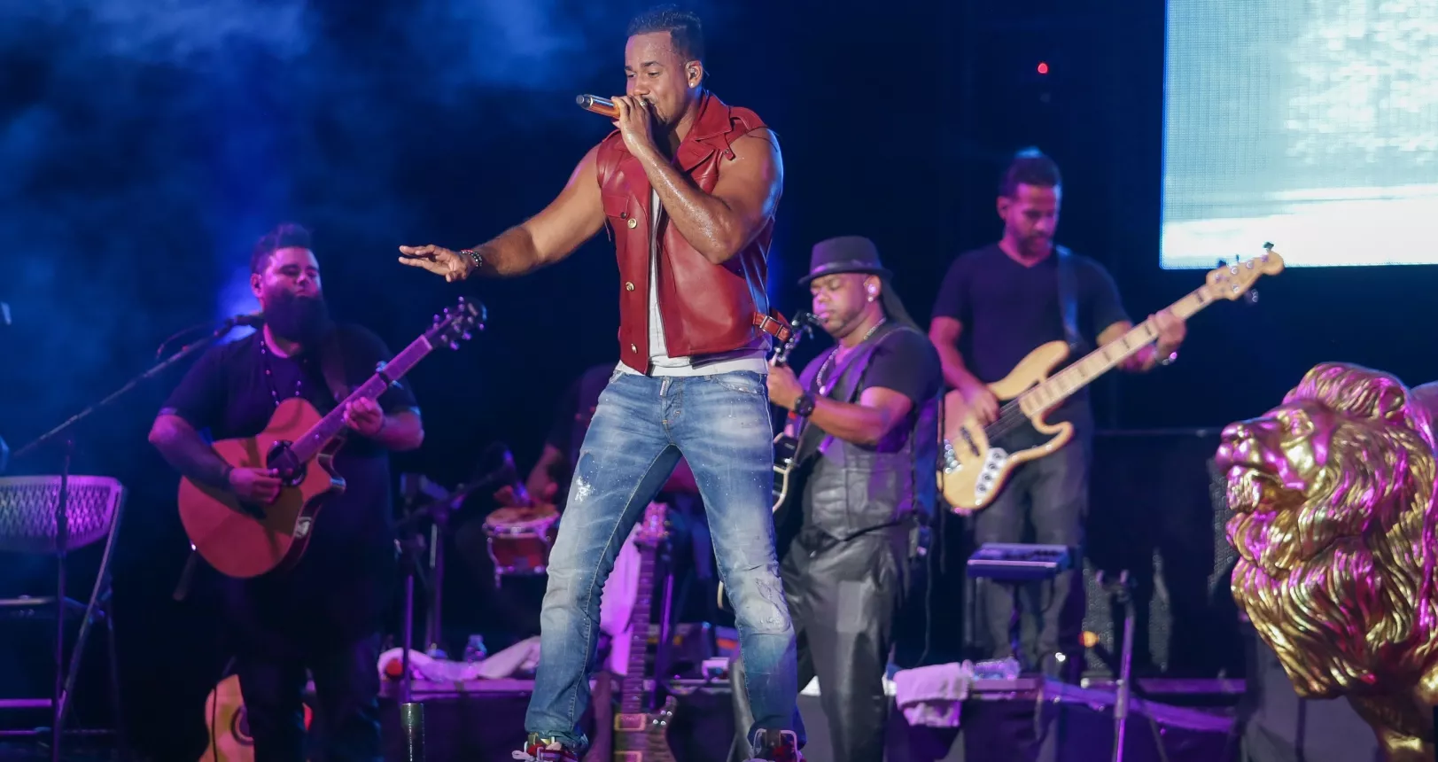 Romeo Santos un “tiguere” que se soltó en Punta Cana