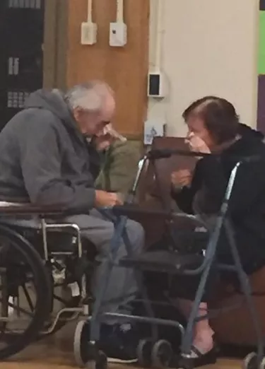 Pareja de ancianos separados tras 62 años juntos