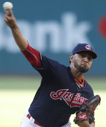 Abridor dominicano Danny Salazar, fuera por inflamación en   codo