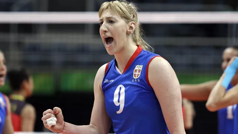 Serbia vence USA en voleibol