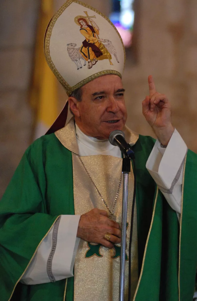 El Cardenal se despide y afirma  actuó movido por amor a Dios