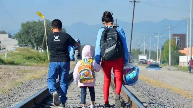 Más de 26.000 niños sin compañía fueron detenidos en la frontera de EEUU