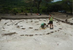 Arqueólogos hallan enterramientos indígenas en la provincia Valverde