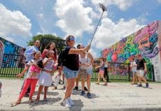 Turistas evitan ir a Puerto Rico y Miami Beach por el zika