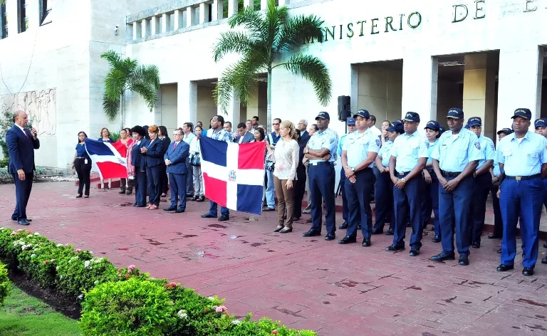 Educación conmemora 113 aniversario del fallecimiento de Hostos