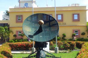 Chubascos aislados y temperaturas calurosas para este jueves santo, según Meteorología