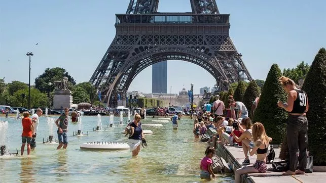 El terrorismo provoca una caída del 7 % de los turistas en Francia