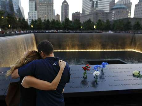 Inician actos por el 11de septiembre con un momento de silencio