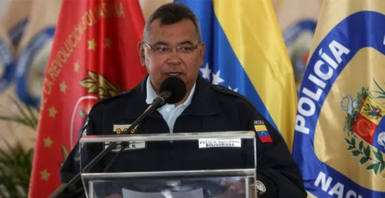 Caracas cambia  armas por televisores